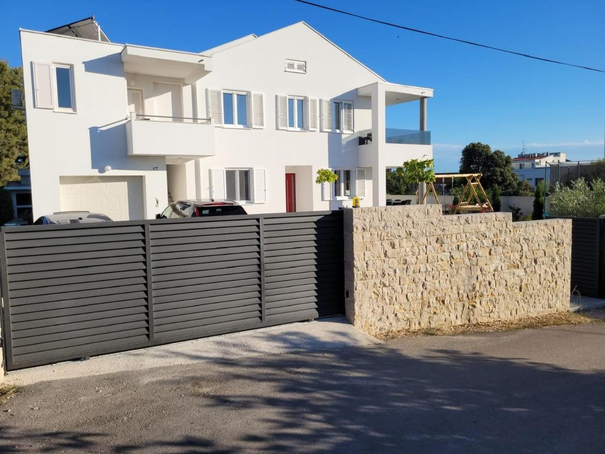 Haus Dalmatia With Heated Pool Apartment บาร์บินเย ภายนอก รูปภาพ