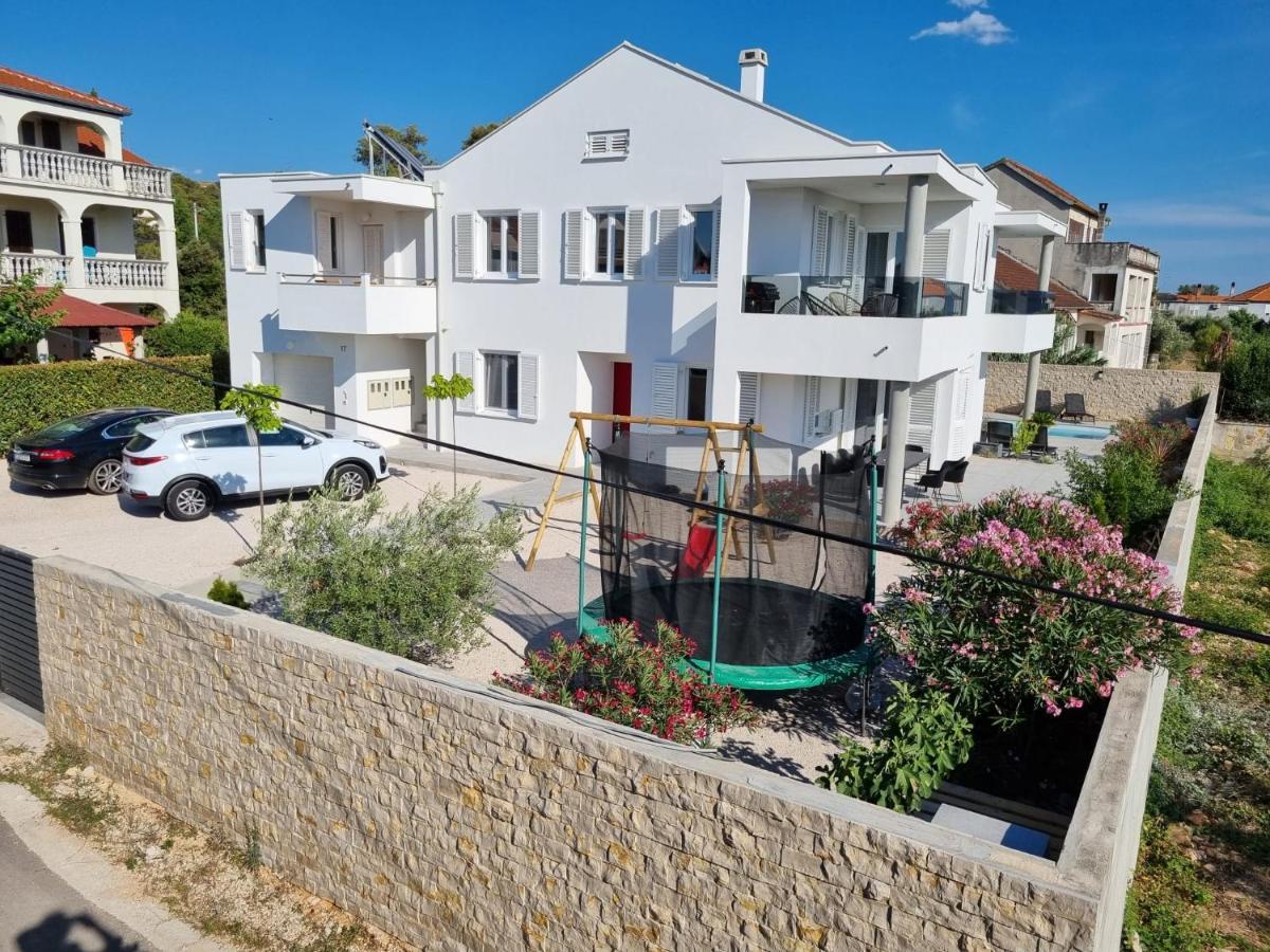 Haus Dalmatia With Heated Pool Apartment บาร์บินเย ภายนอก รูปภาพ