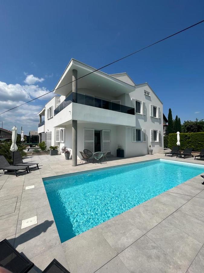 Haus Dalmatia With Heated Pool Apartment บาร์บินเย ภายนอก รูปภาพ