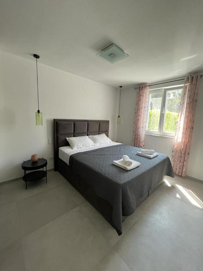 Haus Dalmatia With Heated Pool Apartment บาร์บินเย ภายนอก รูปภาพ