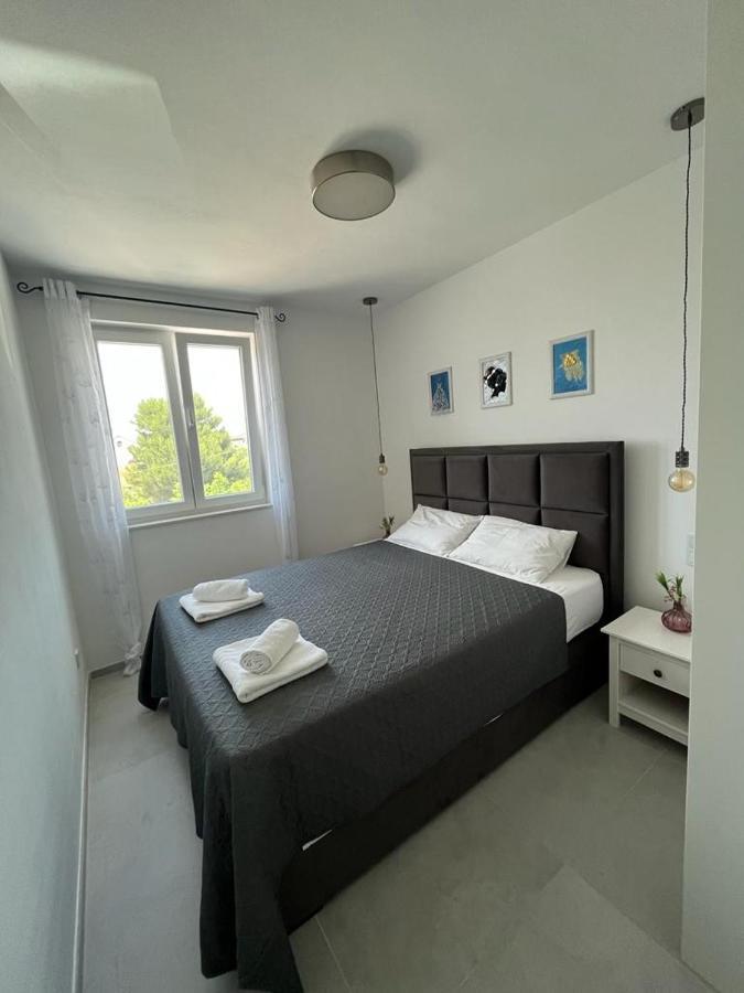 Haus Dalmatia With Heated Pool Apartment บาร์บินเย ภายนอก รูปภาพ