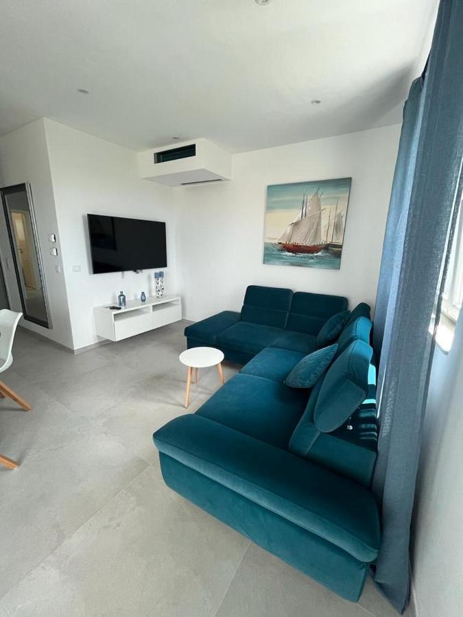 Haus Dalmatia With Heated Pool Apartment บาร์บินเย ภายนอก รูปภาพ